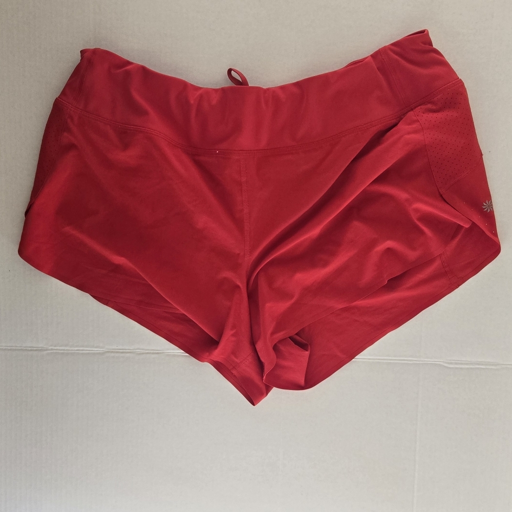 Athleta Run With It 3.5" Shorts Red size XL